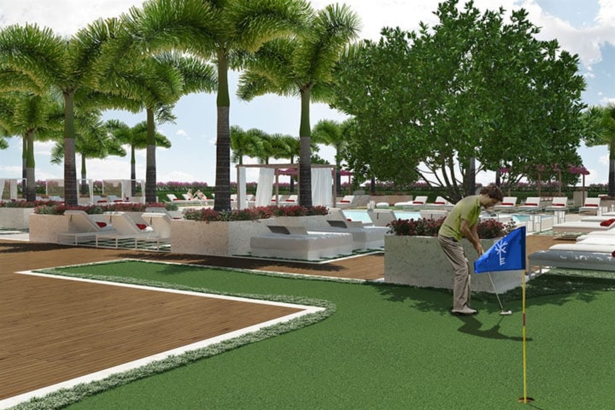 Mini Golf on the pool deck