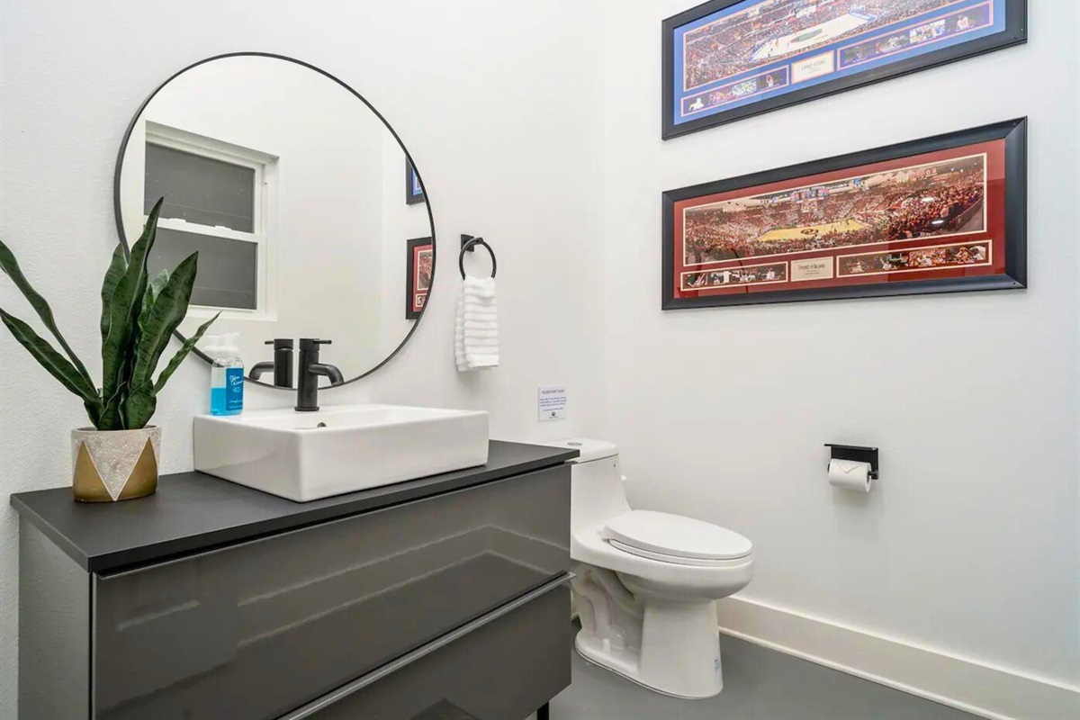 [Bathroom 4] This is Another One of the 5.5 Bathrooms. This One is the Half Bath.