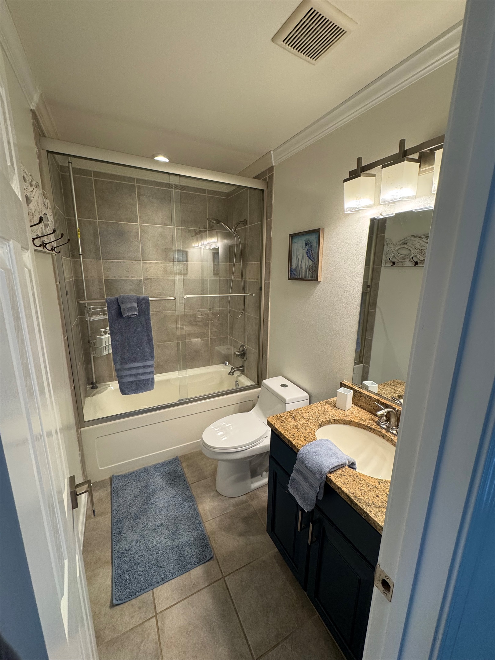 Second bathroom that is between the second and third bedrooms