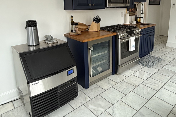 Shared Kitchenette