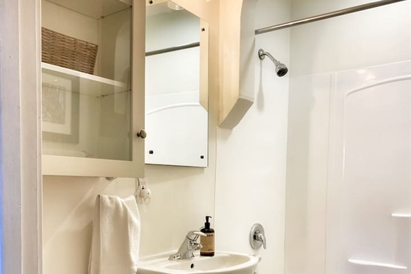 Full Bathroom with Shower/Tub Combo & Fresh Towels Provided