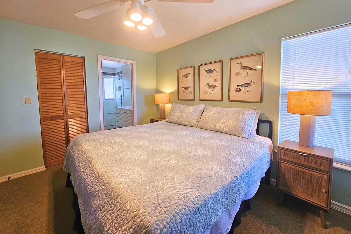 Primary bedroom with Ensuite Bathroom