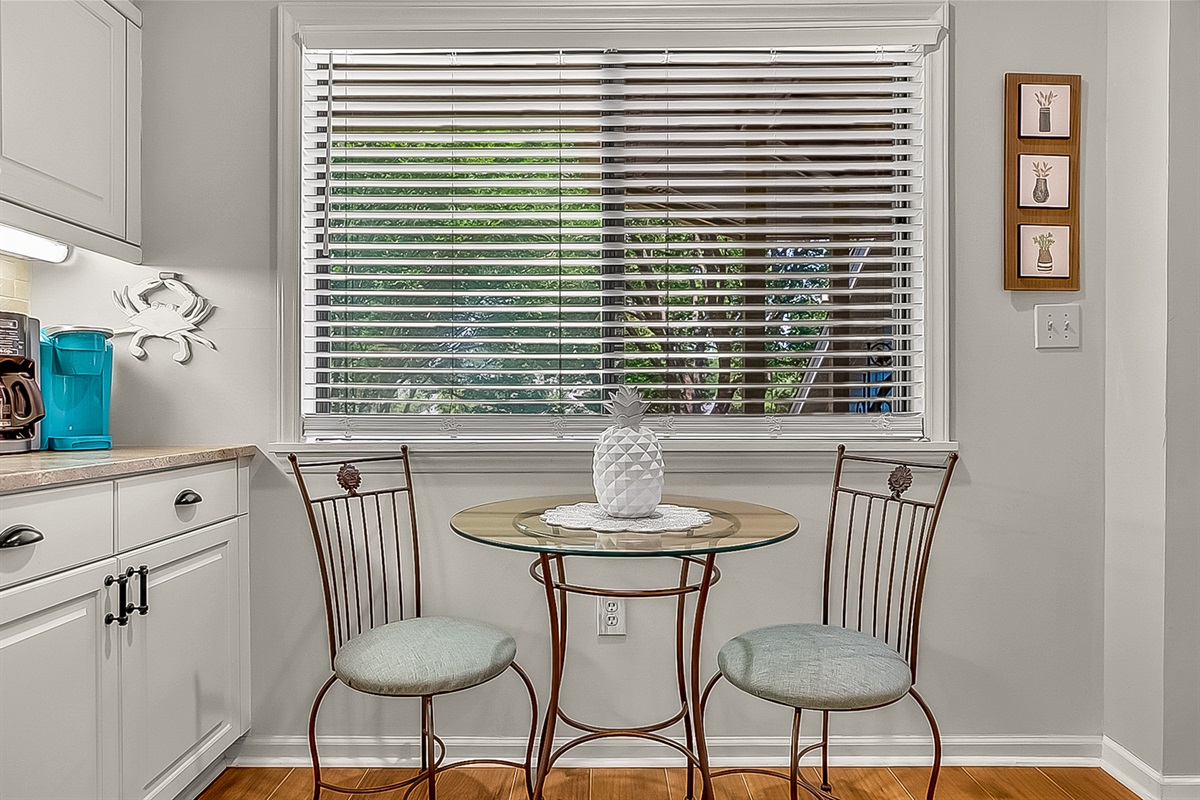 Kitchen nook