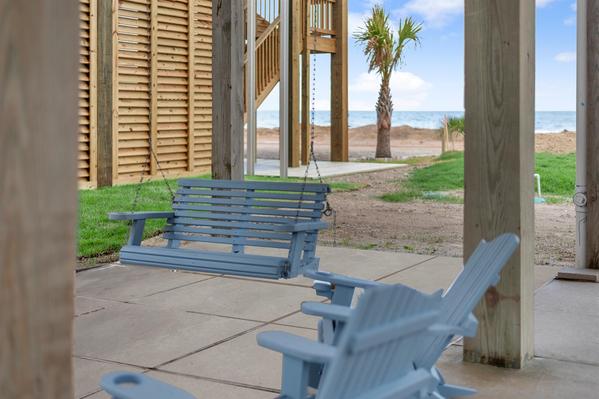 38b5d6f909a043719012bfc8b635374d Large | Beachhouse | Texas | TX | Vacation Homes | Galveston | Crystal Beach | Kokomo | Breezy Days | Beachfront Elegance | Sunrise Serenity | Southern Sands Property Management, LLC