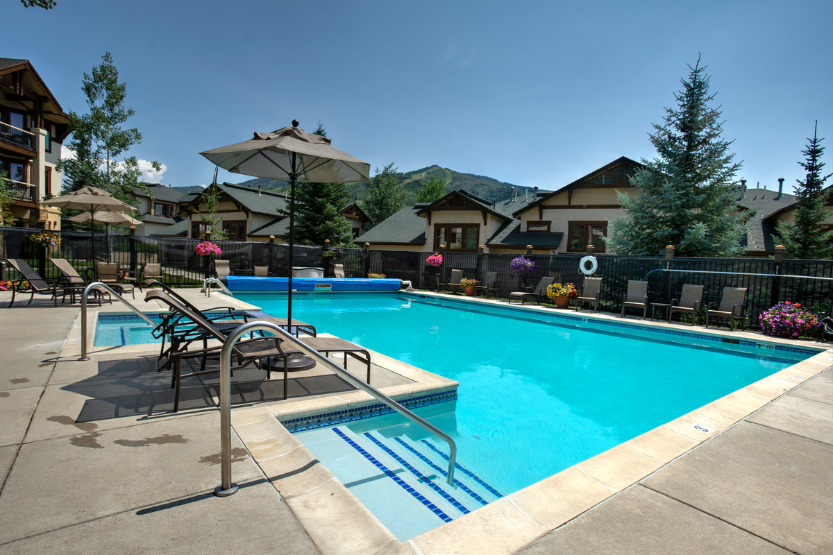 Communal Swimming Pool