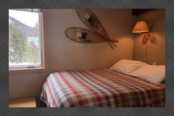 Bedroom: Full-size bed.