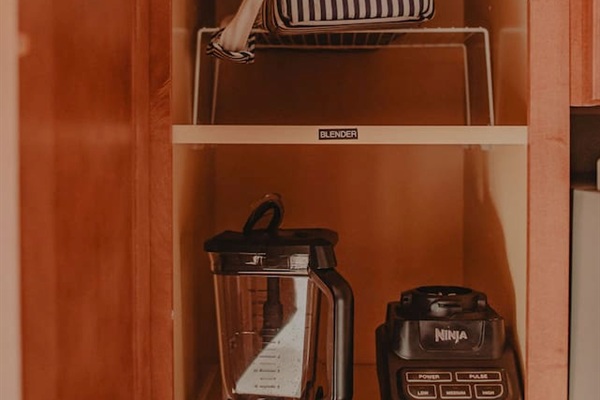 Includes blender and kitchen essentials for smoothies, meals, and more