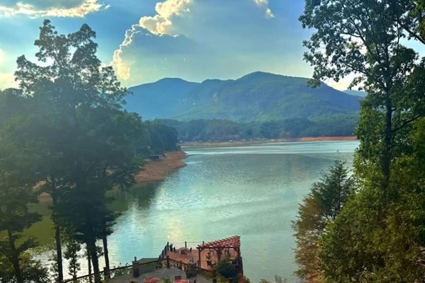 One of the many lake/riverside restaurants, Appalachia Restaurant / Lake Lure - photo July 2025. Lake opens for boating /swimming May 2026. All businesses/restaurants are open