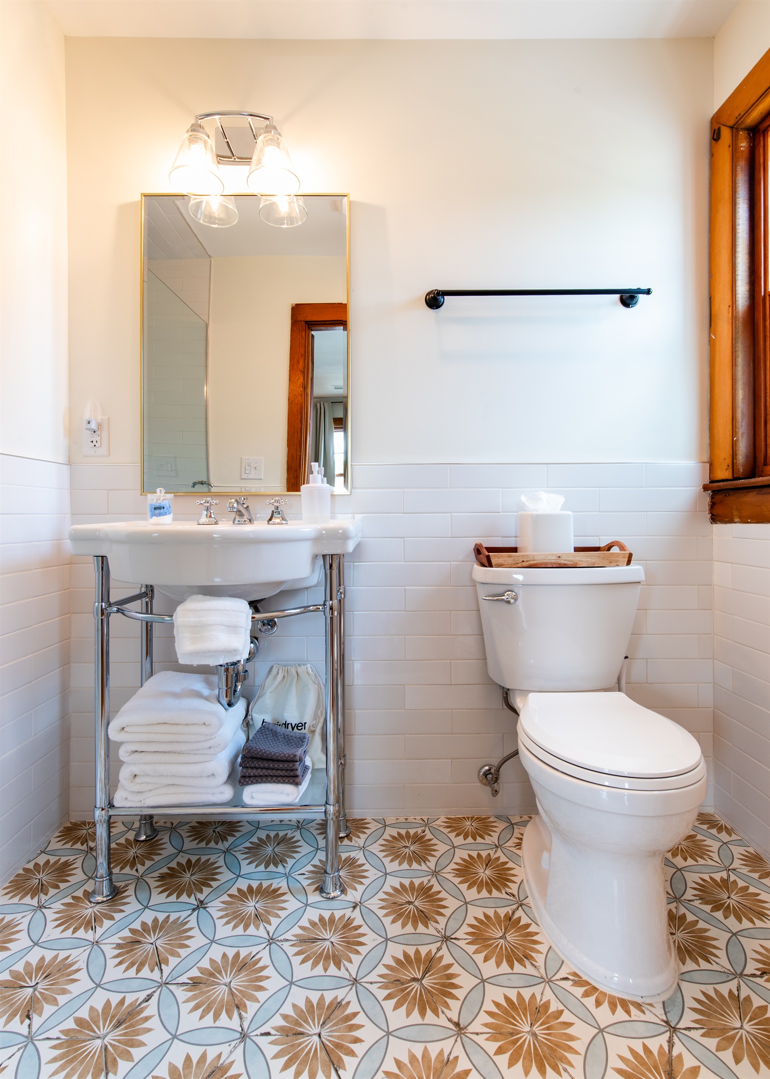 Primary Suite full bathroom 