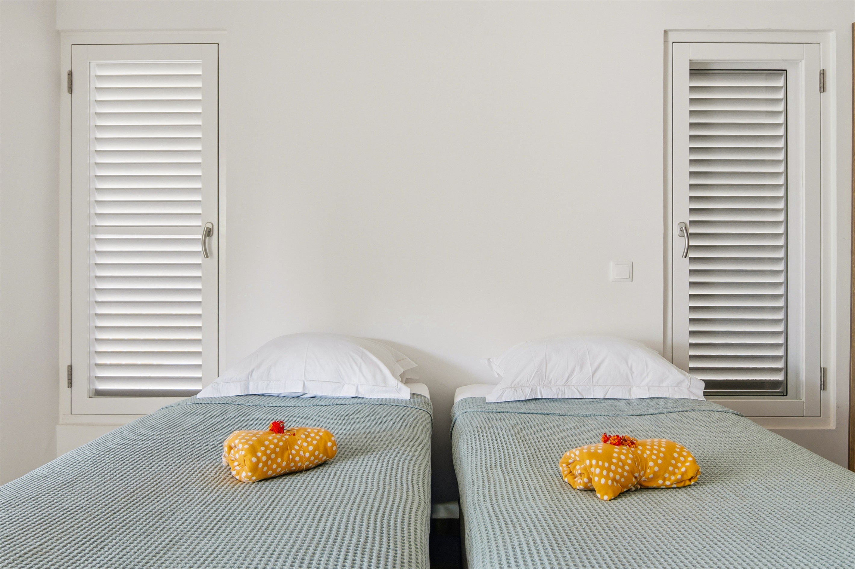 Villa Blenchi - Bedroom 2 | Ensuite