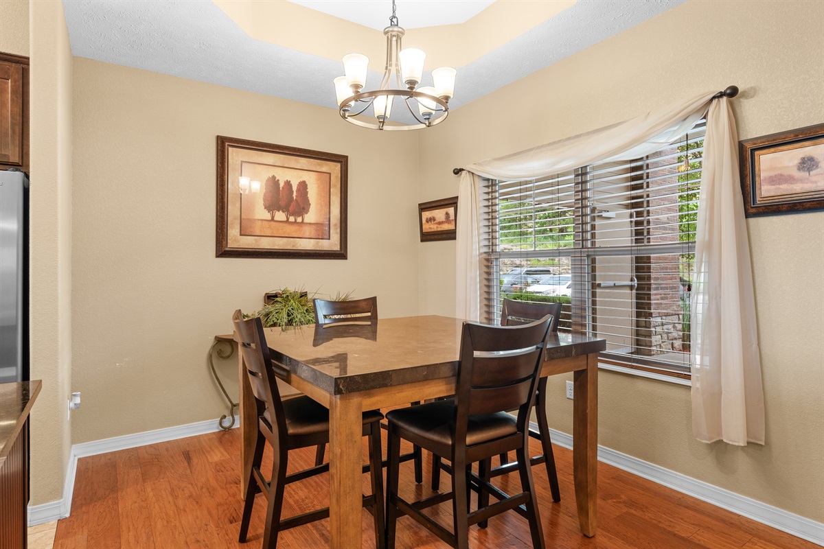 Gather for breakfast before the lake or a relaxed dinner after a day out in Branson.