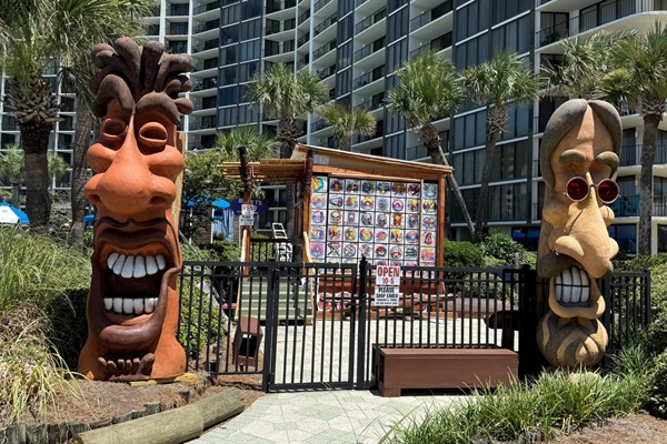 Tiki airbrush right by the lagoon pool
