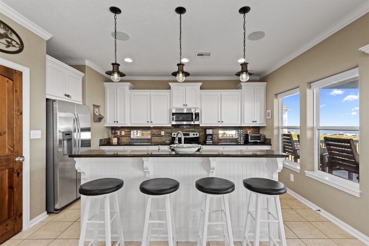 38effdebe00a4abf8830739a688f6328 Large | Beachhouse | Texas | TX | Vacation Homes | Galveston | Crystal Beach | Kokomo | Breezy Days | Beachfront Elegance | Sunrise Serenity | Southern Sands Property Management, LLC