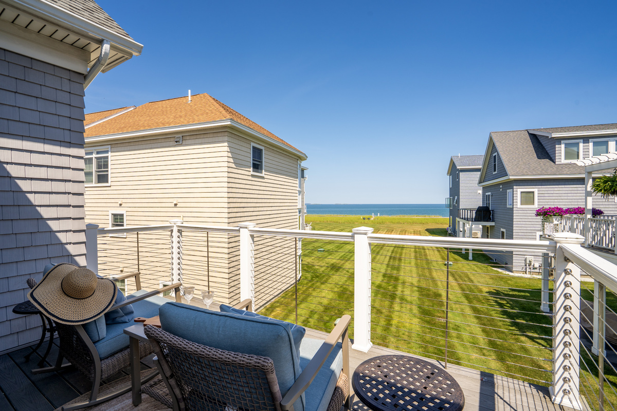 Relax outdoors with beautiful ocean views and refreshing sea air just beyond the deck.