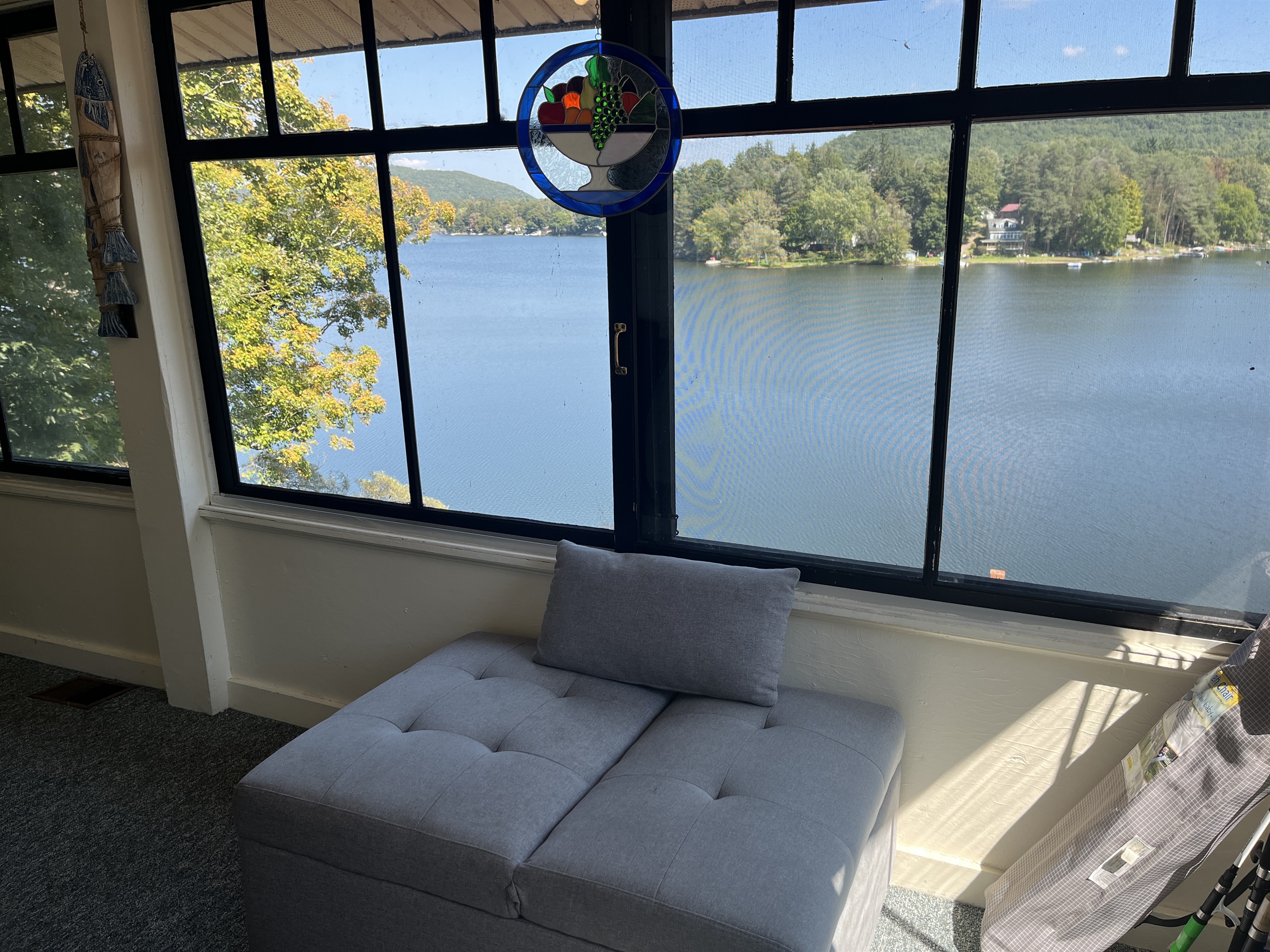 Colone Cottage lakeview!