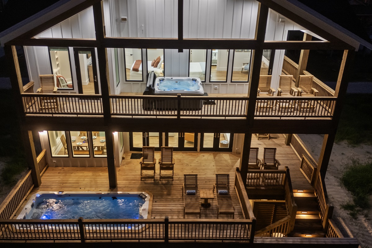 38f7f845fe6d40ca9e6fc8031cbb2bfc Large | Beachhouse | Texas | TX | Vacation Homes | Galveston | Crystal Beach | Kokomo | Breezy Days | Beachfront Elegance | Sunrise Serenity | Southern Sands Property Management, LLC