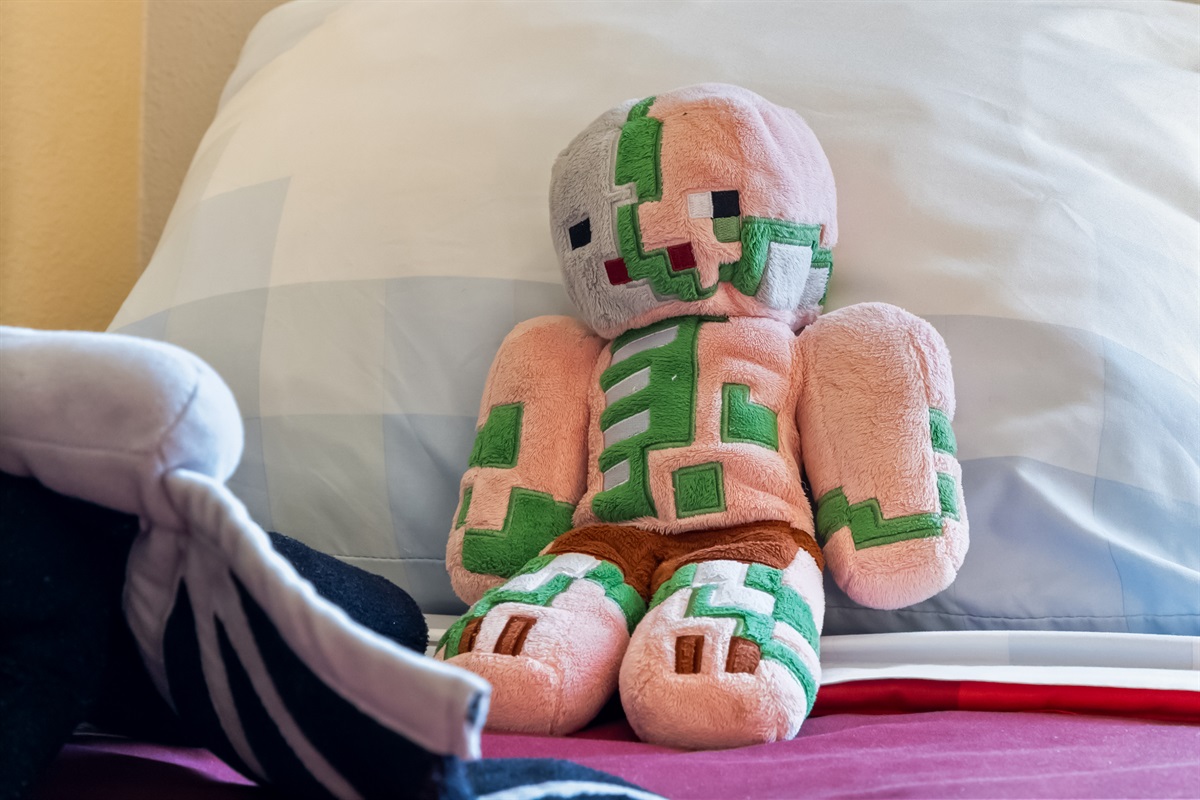 Zombie pigmen are not hostile unless attacked...