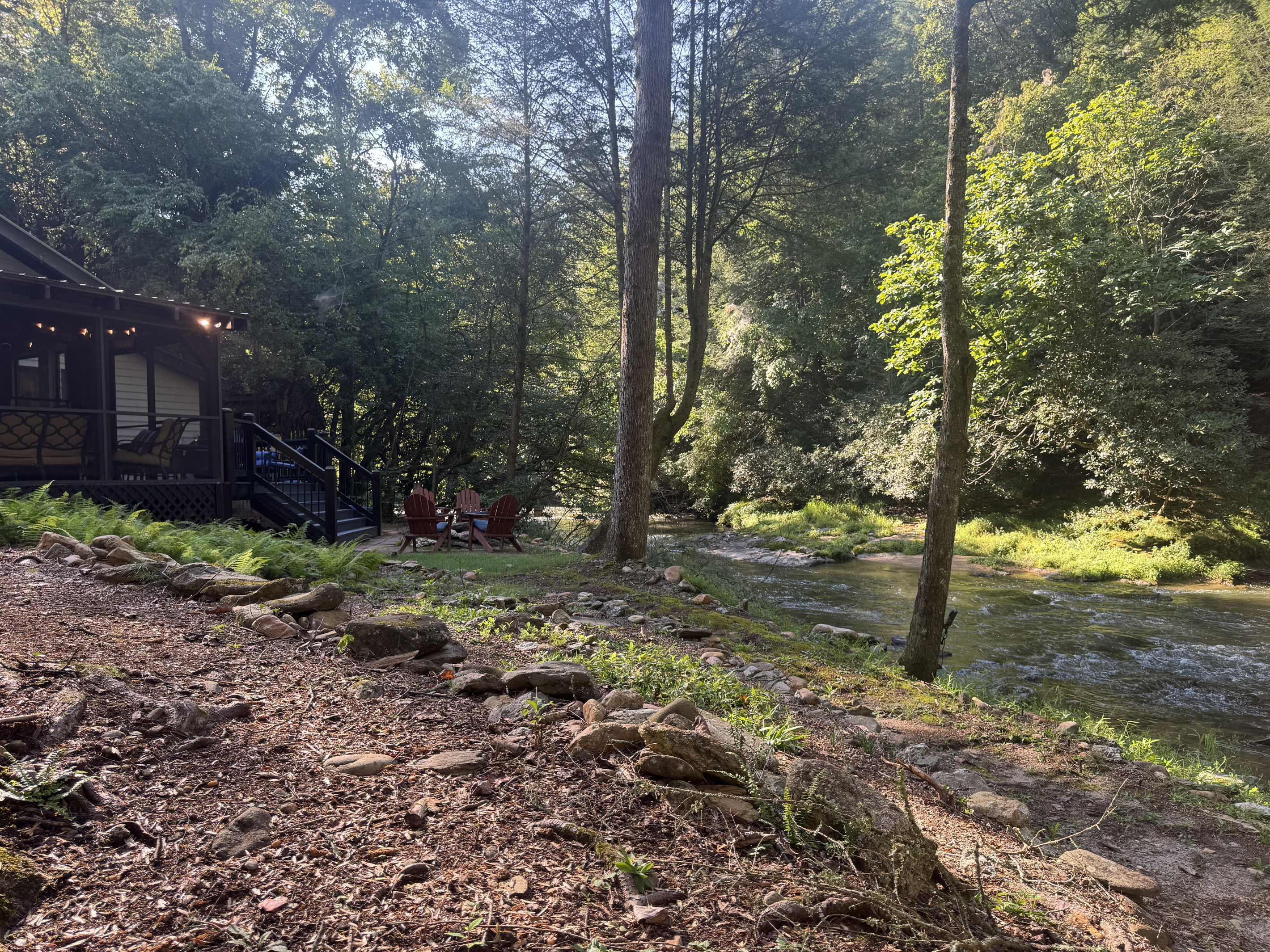 Just steps from the Cartecay River, with easy access to the water down a gentle slope—no steep stairs or long trek required.