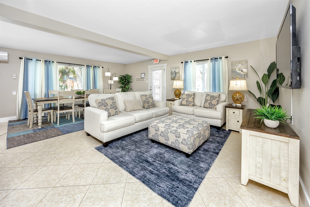 Open Kitchen, Living and Dining area