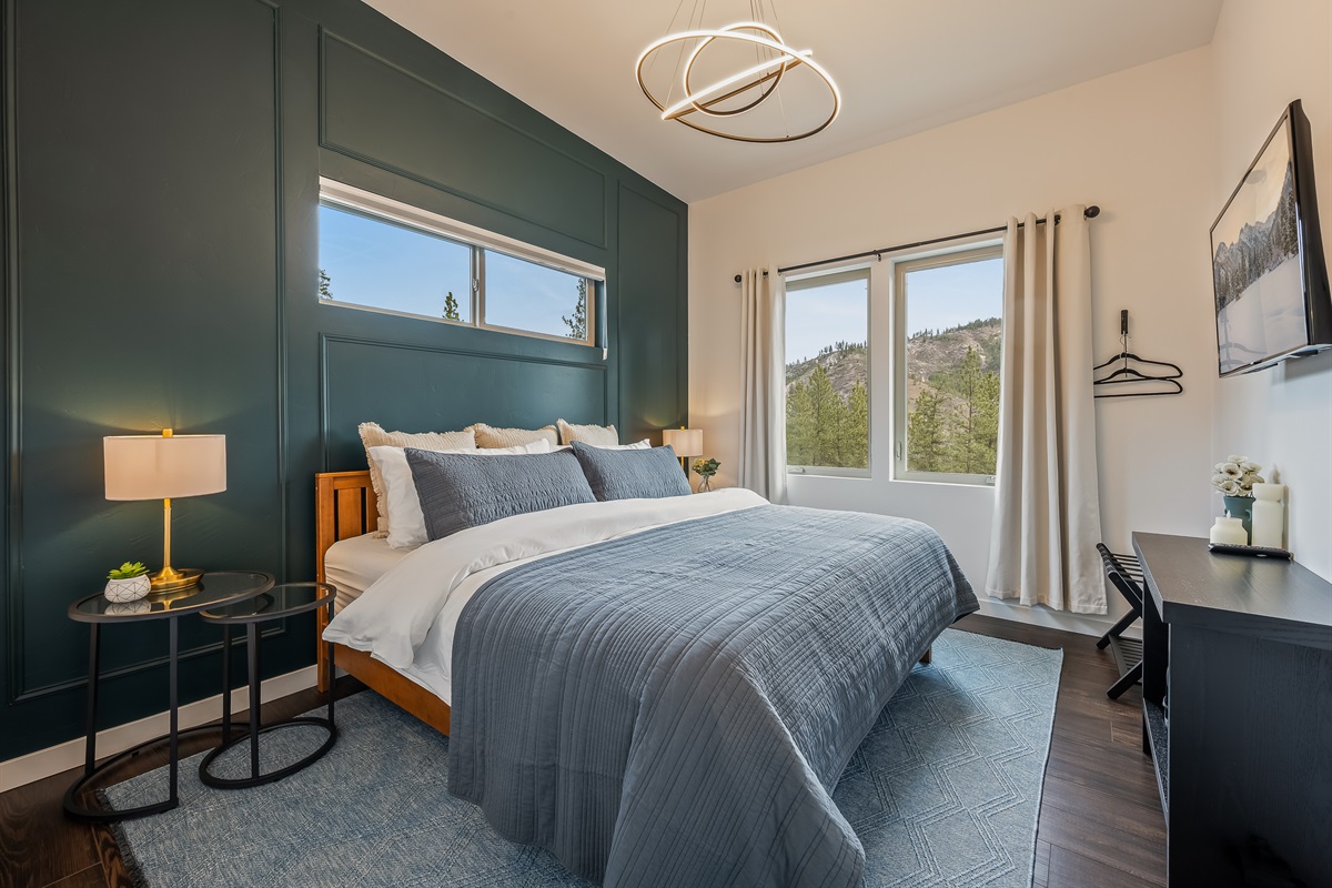 Bedroom #2 of 2: King bed, mountain views, Smart TV