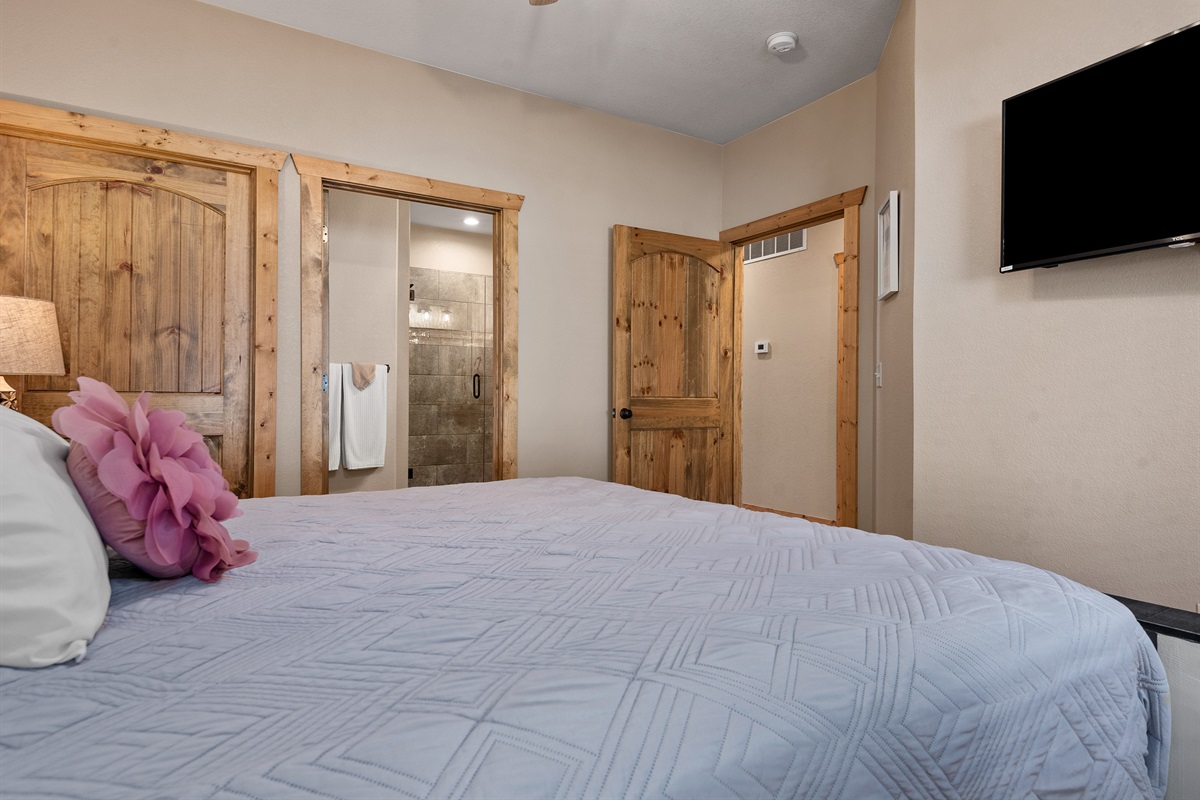 Main level King bedroom #2
