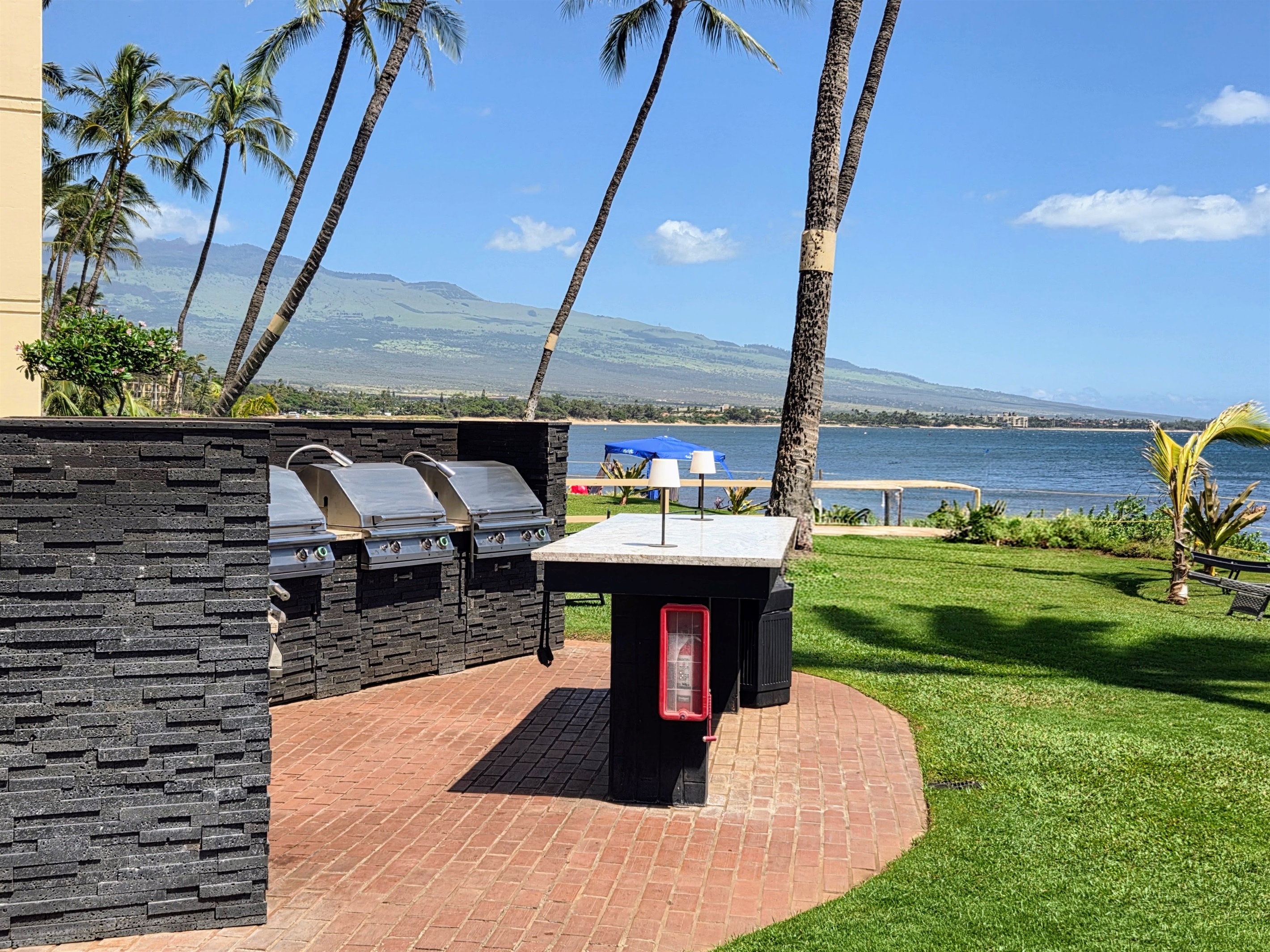 Nicely remodeled oceanfront BBQ area, the best place to view sunset while cooking