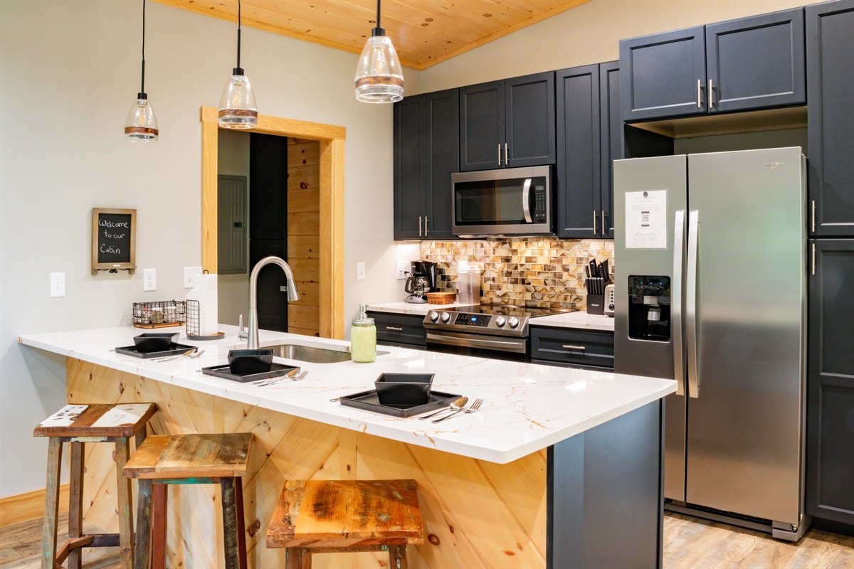 Our warm earthy tones will have you completely relaxed at the cabin.