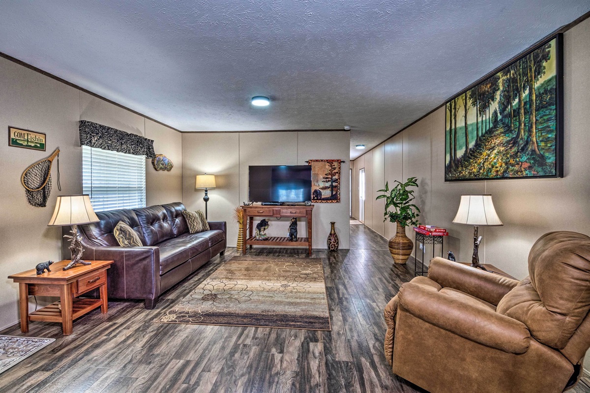 Living Room | ADA-Accessible