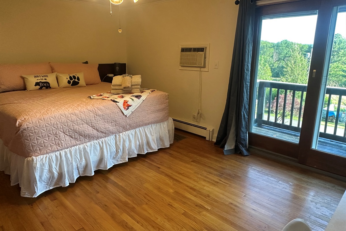 Primary bedroom with en suite 