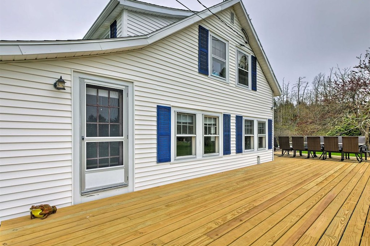 Large water view deck