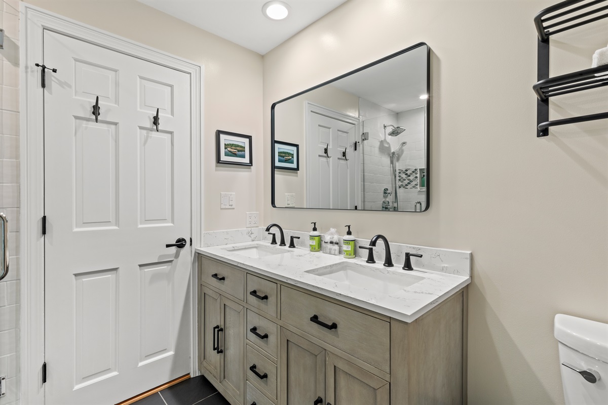 Bathroom #2
