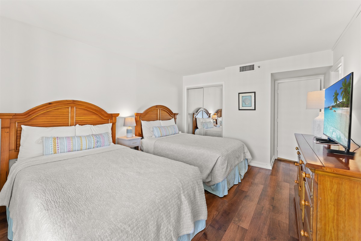 3rd Bedroom with 2 queen beds