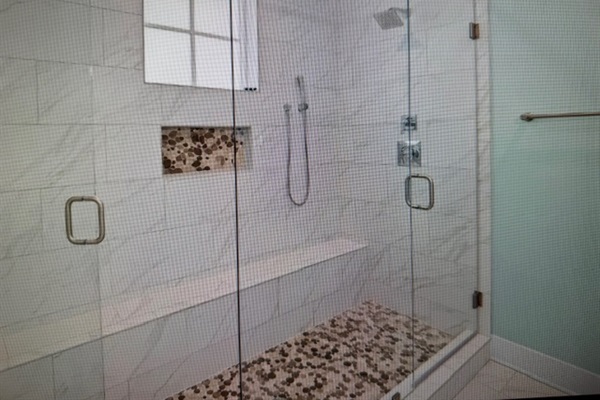 Upstairs Master Bath