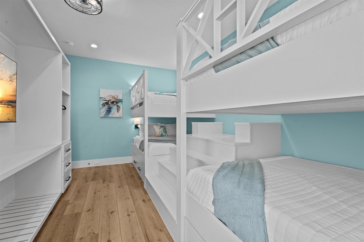 39a2f0815d5244b5b1cfb9b4ff9cfc39 Large | Beachhouse | Texas | TX | Vacation Homes | Galveston | Crystal Beach | Kokomo | Breezy Days | Beachfront Elegance | Sunrise Serenity | Southern Sands Property Management, LLC