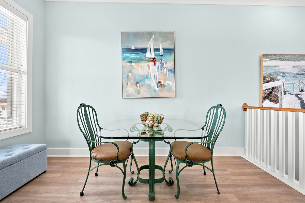 A cozy spot to enjoy breakfast before the beach or share dinner together after a day exploring Emerald Isle
