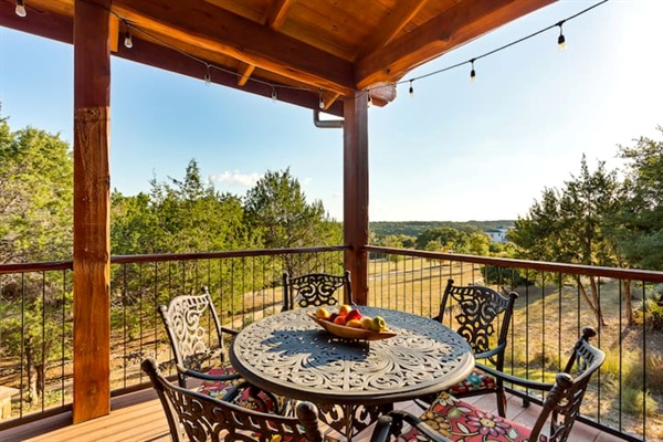 Fireside in the Hills | 5 Star Resort & 4 Pools