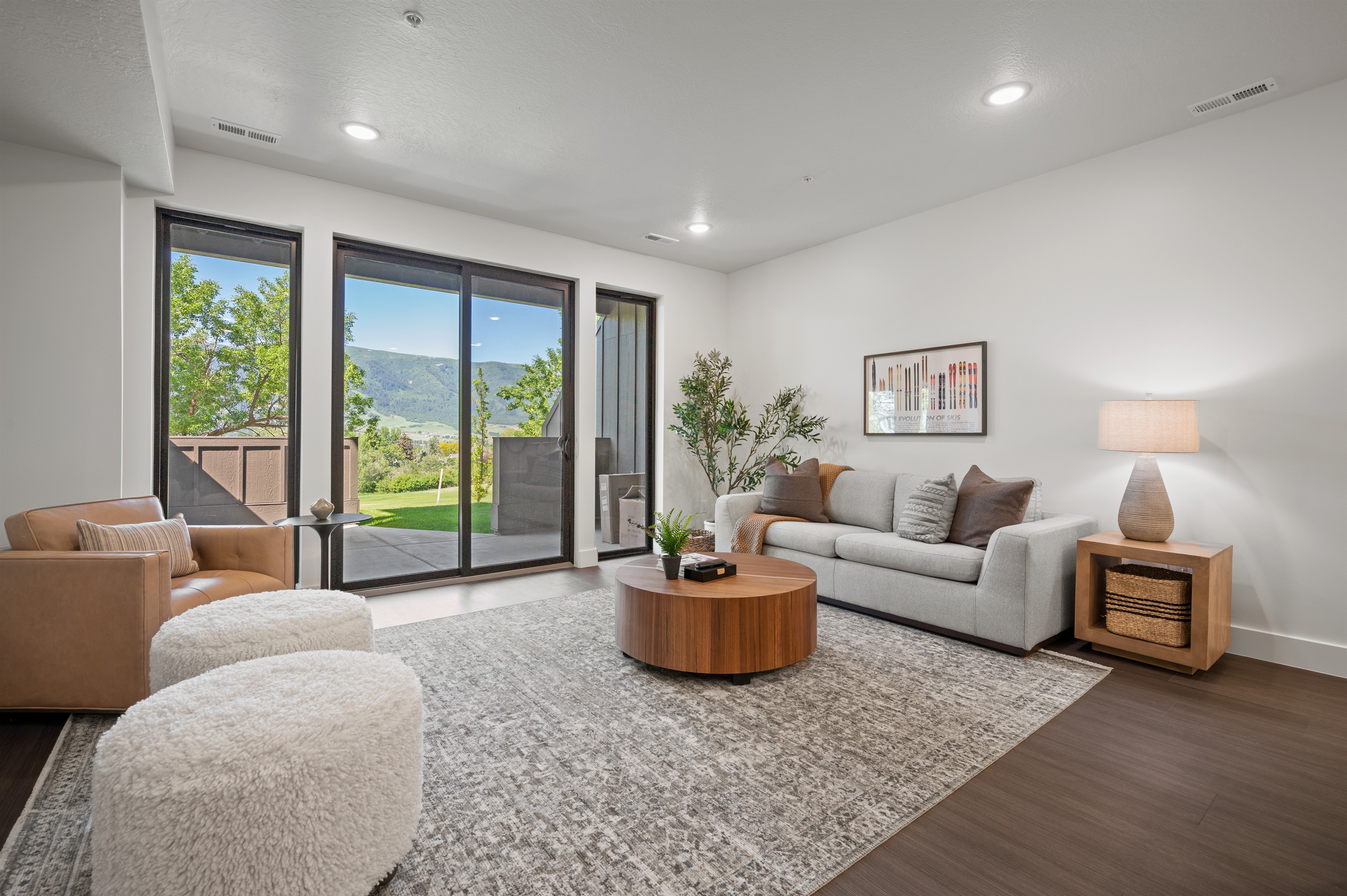 Stone Ridge Retreat has majestic views of the mountains.