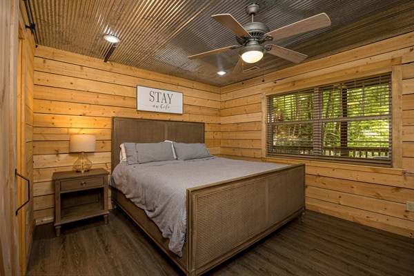 Lower Level King Suite with Smart TV
