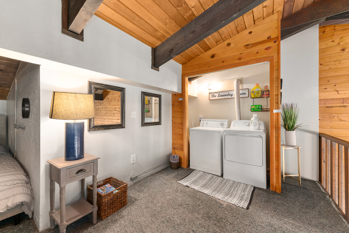Loft Area | Washer & Dryer