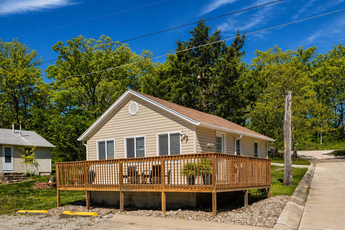 Bungalow #6 Front view