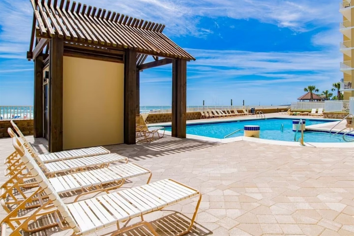 Sit out by the pool and relax in the provided lounge chairs, while watching the tide come and go. Beach therapy at it's finest.