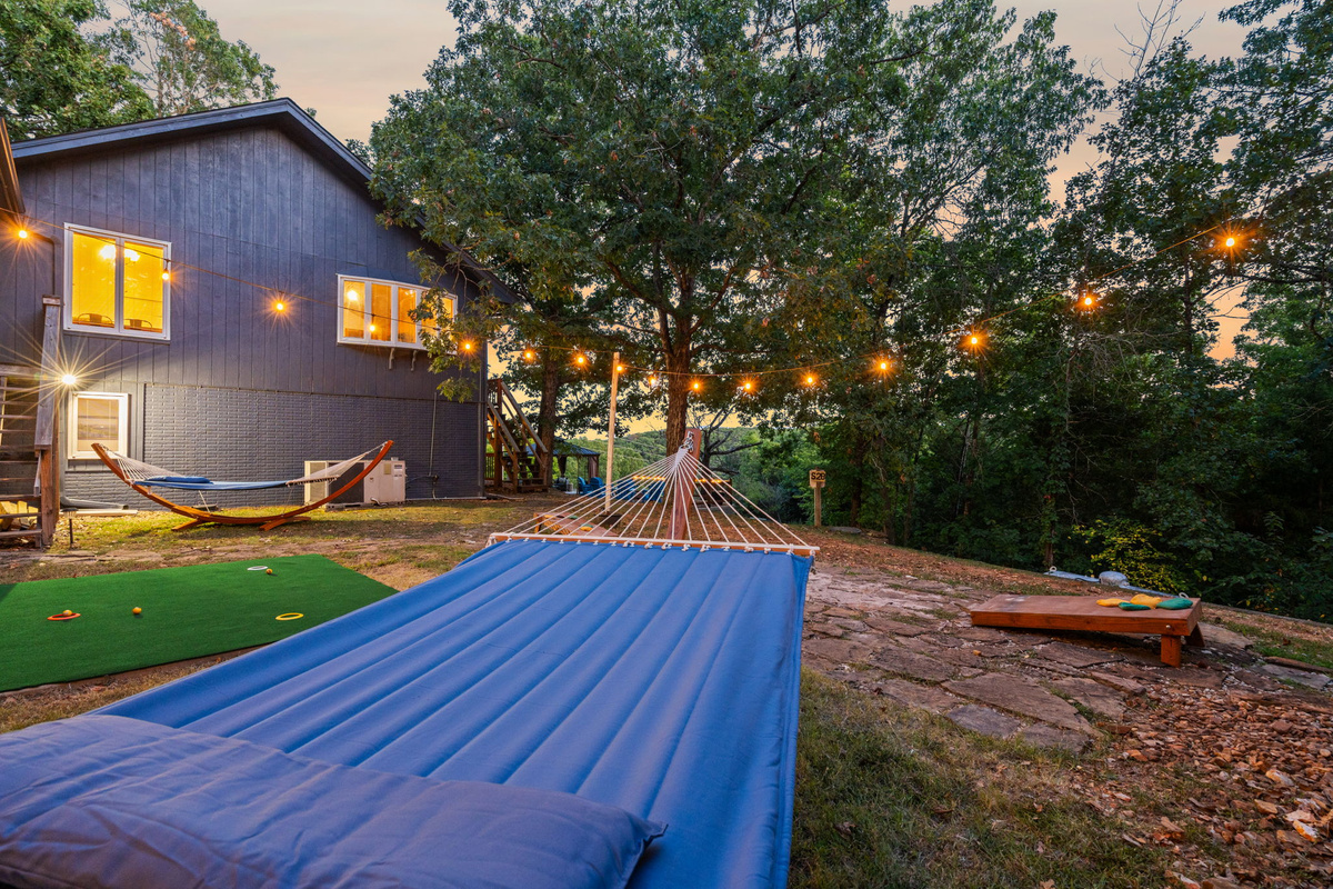 The perfect yard with bonus gaming area