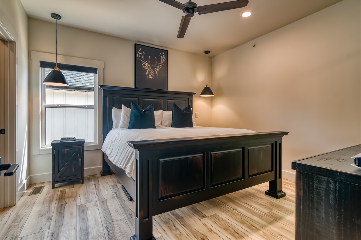 King #2 with attached bathroom that also opens to the hall.