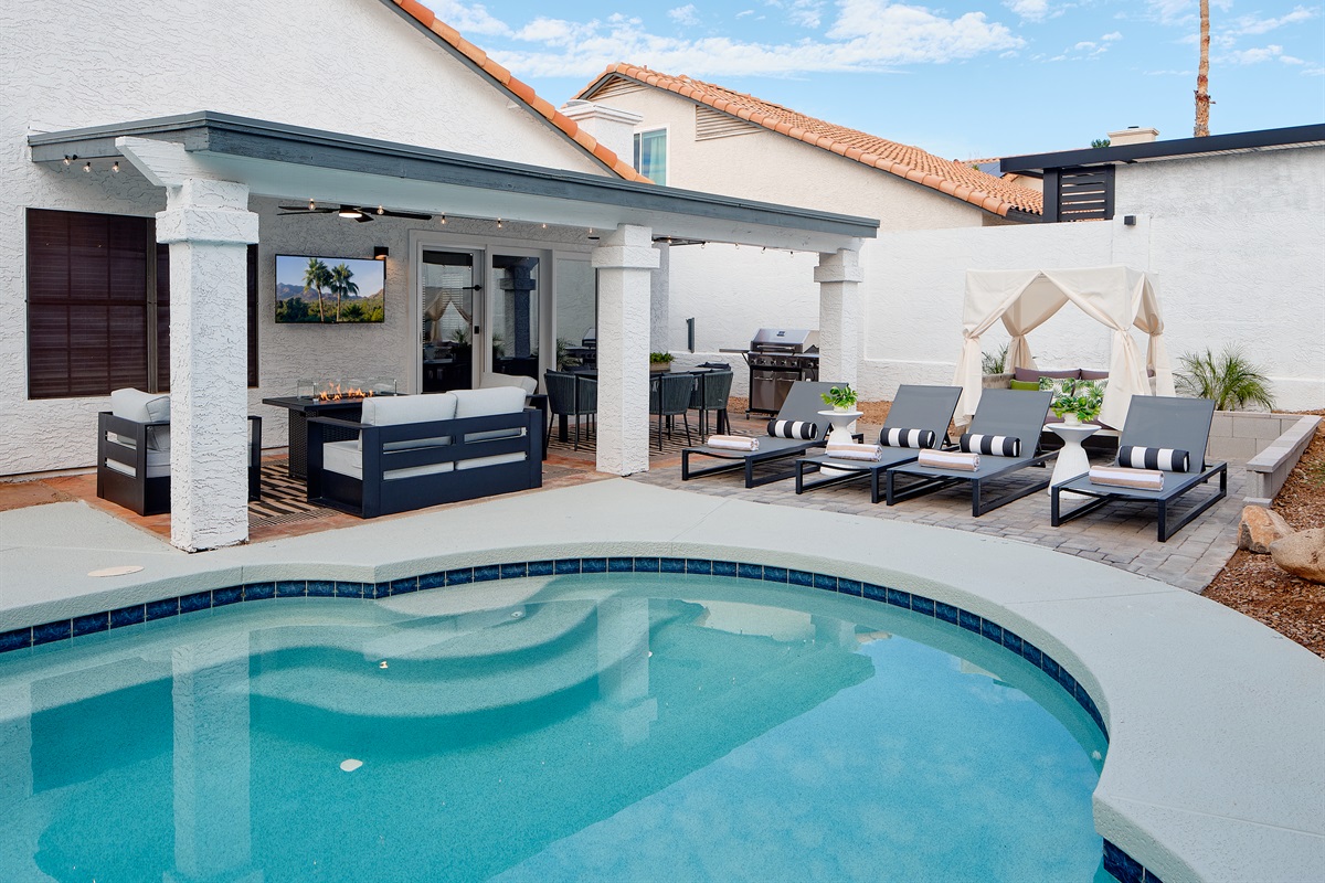 Back Patio Opens to Family Room 2