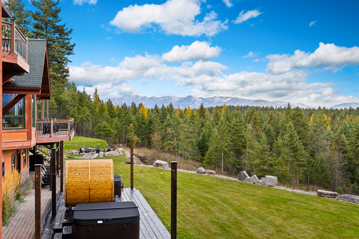 Step outside and feel the world expand — endless skies, rolling hills, and total peace.