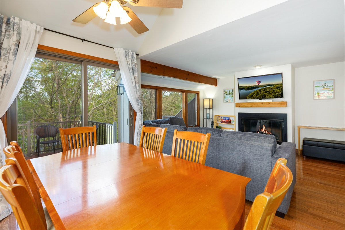 Dining area with seating for six