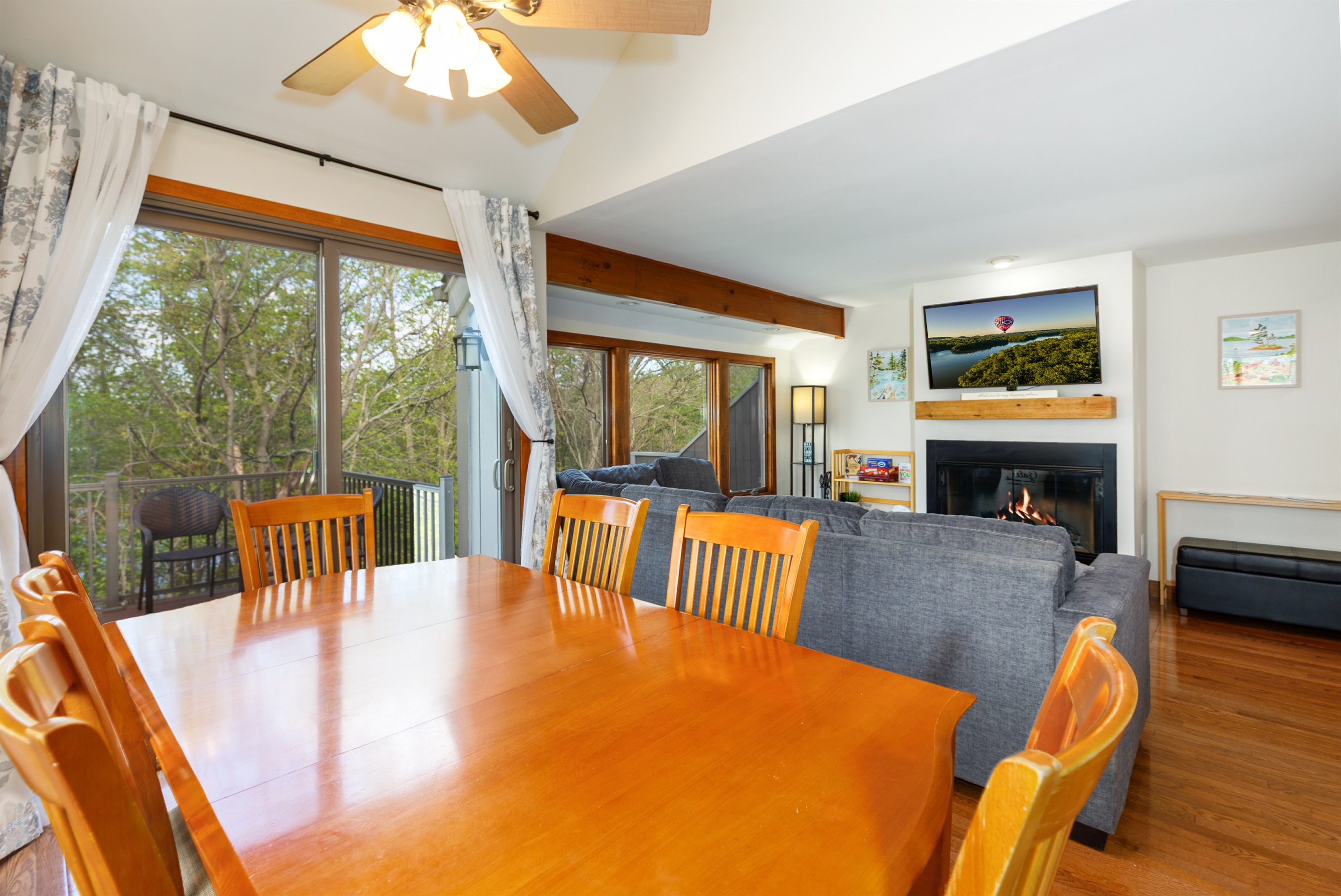 Dining area with seating for six