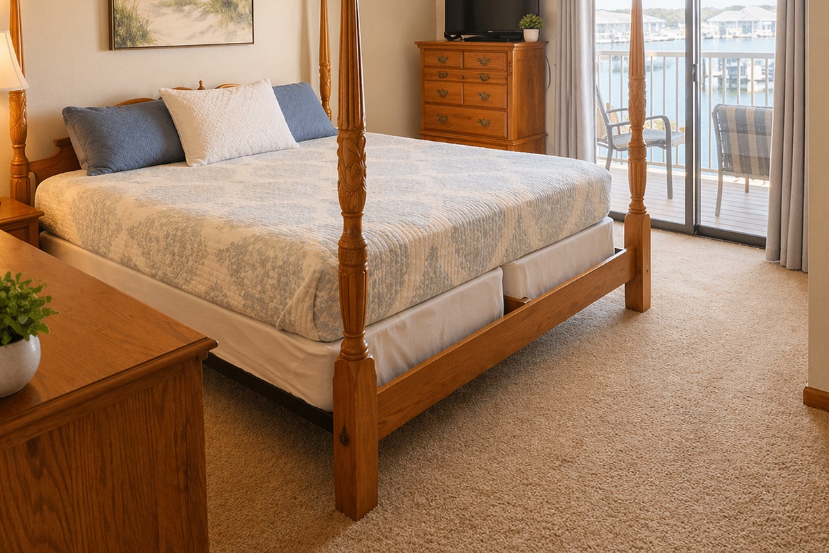 The Calm Retreat: Owners Suite