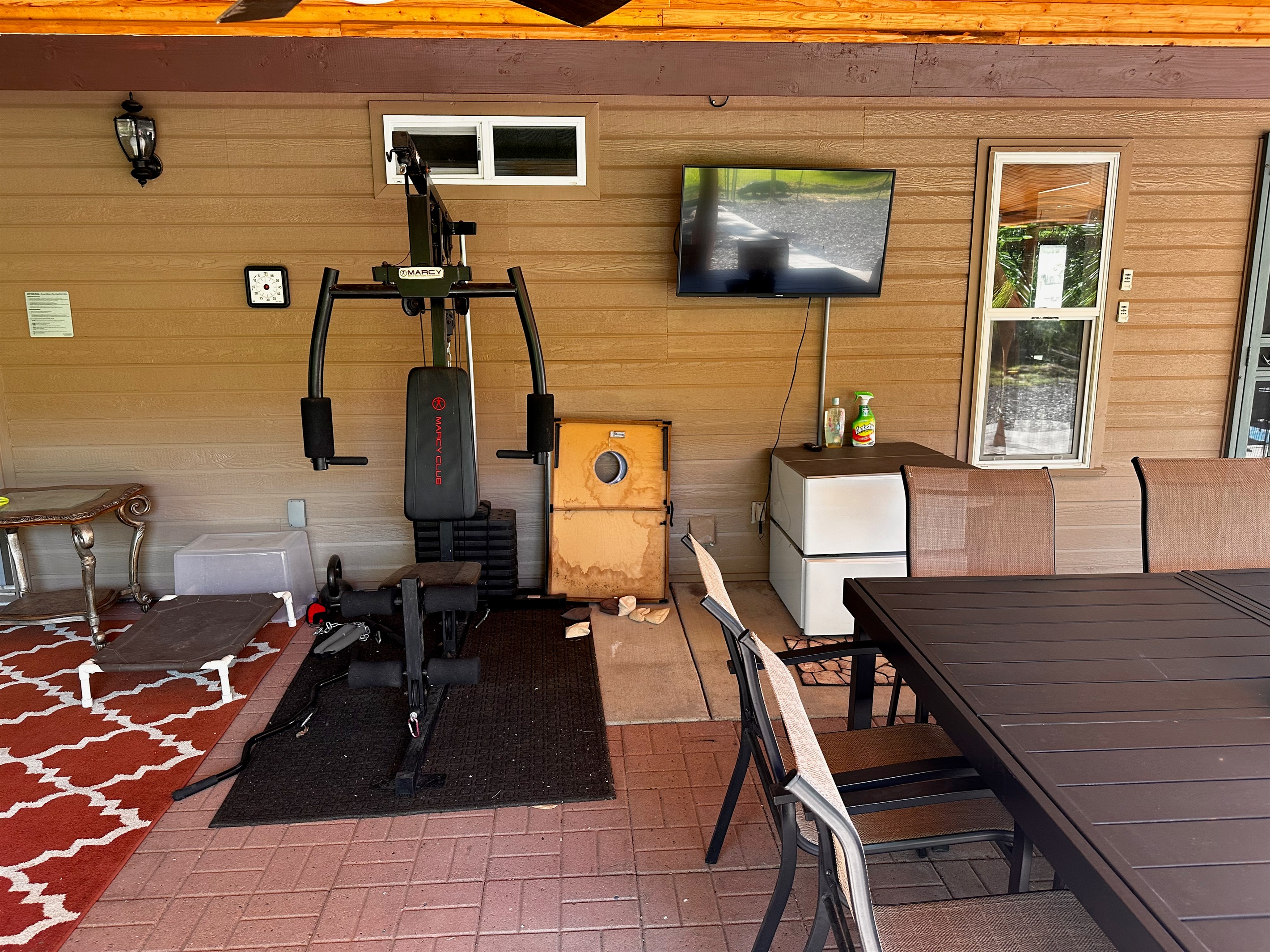 Gym Equipment in Patio (4 Yoga Mats included)