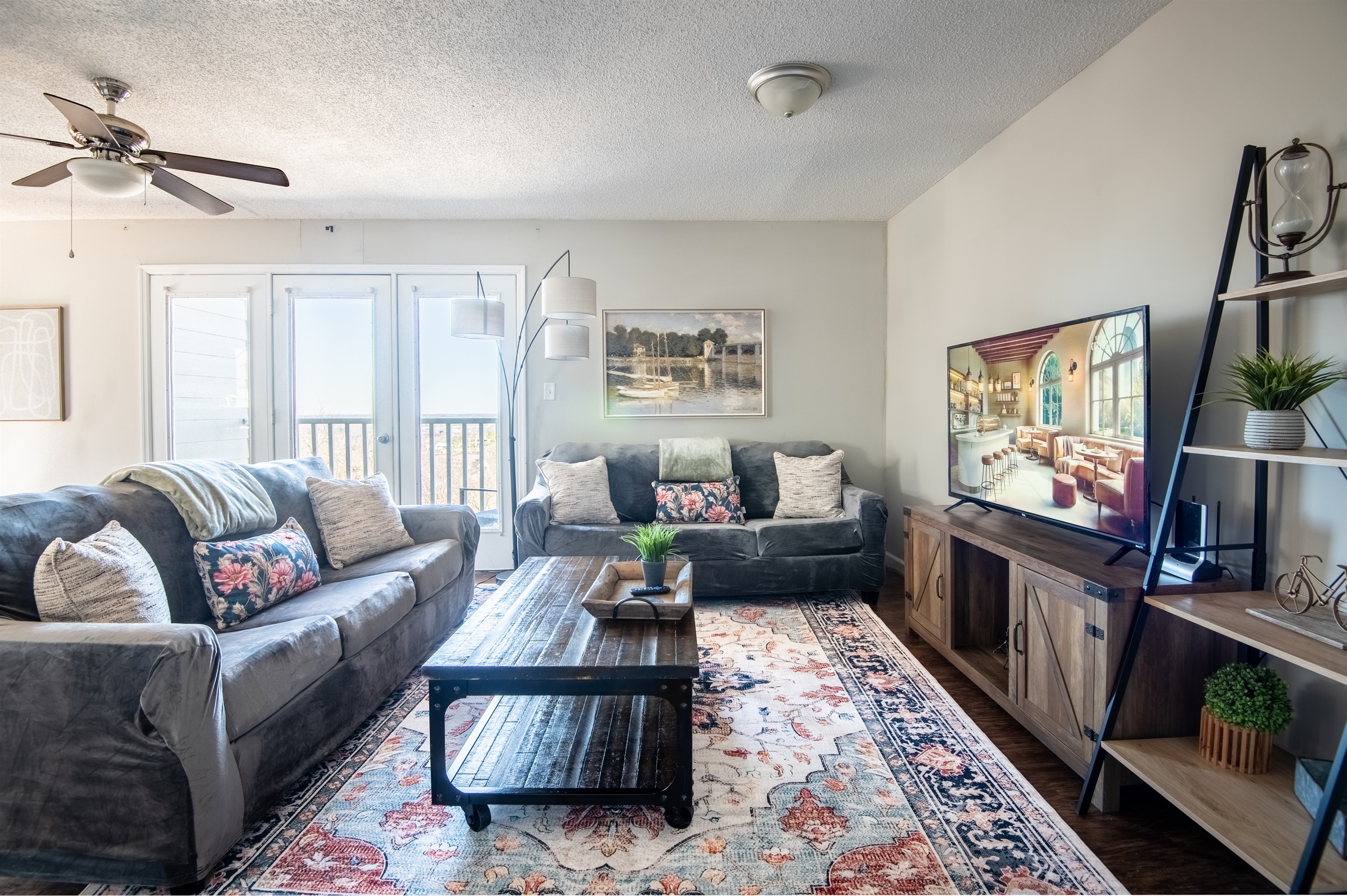 Welcome to Ridge Retreats Unit F! The natural lighting gives the coziest vibes. The living room offers plenty of space to lounge on the couches and watch your favorite movies or catch the big game!
